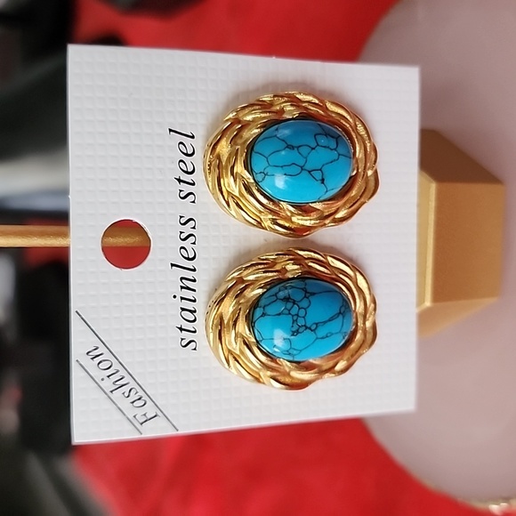 Gold & Turquoise Earrings - Picture 2 of 5
